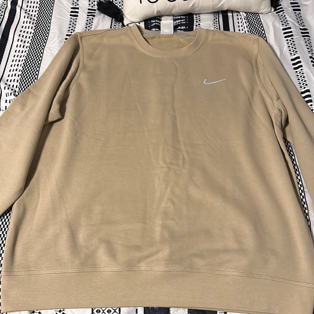 Nike crewneck